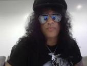 Slash solo 2013 0805_chat slash chat (2)